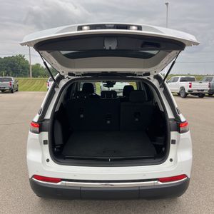 2023 JEEP GRAND CHEROKEE LAREDO 照片 42