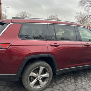 JEEP GRAND CHEROKEE L LIMITED - 9