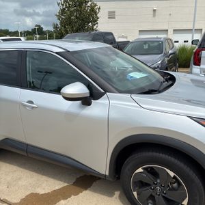 صورة مصغرة 11 لـ 2024 Nissan ROGUE SV