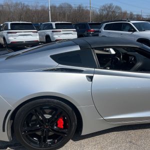 CHEVROLET CORVETTE STINGRAY - 9