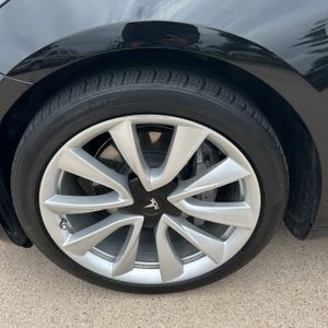 صورة مصغرة 15 لـ 2020 Tesla MODEL 3 LONG RANGE