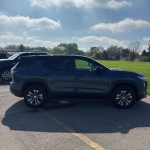 CHEVROLET EQUINOX LT - 10