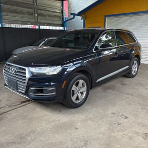 AUDI Q7 2.0T PREMIUM - 1