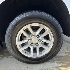 صورة مصغرة 16 لـ 2023 Chevrolet TAHOE LS