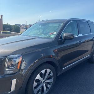 2020 KIA TELLURIDE S photo 2