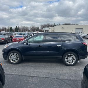 CHEVROLET TRAVERSE LT - 3