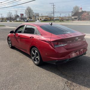 HYUNDAI ELANTRA LIMITED - 5