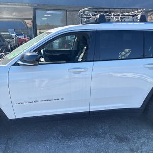 JEEP GRAND CHEROKEE L LIMITED - 4