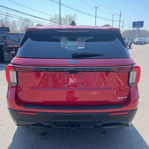 FORD EXPLORER ST-LINE - 7