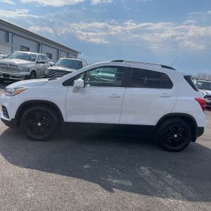 CHEVROLET TRAX LT - 3