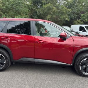 صورة مصغرة 11 لـ 2025 Nissan ROGUE SV