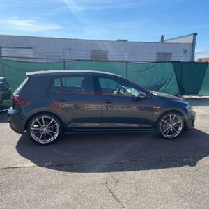 VOLKSWAGEN GOLF GTI S - 10