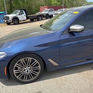 BMW 5 SERIES M550I XDRIVE - 2