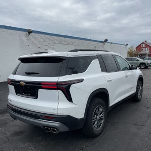 CHEVROLET TRAVERSE - 8