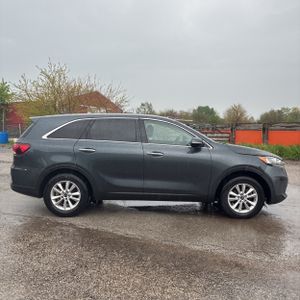 KIA SORENTO - 10