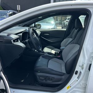 صورة مصغرة 32 لـ 2025 Toyota COROLLA HATCHBACK XSE
