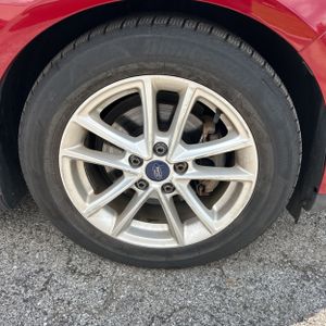2015 FORD FOCUS SE thumbnail 18