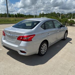 NISSAN SENTRA S - 8