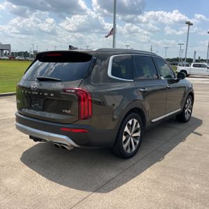 صورة 8 لـ 2020 KIA TELLURIDE S