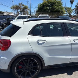 MERCEDES-BENZ GLA-CLASS AMG - 9