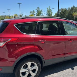 FORD ESCAPE SE - 9