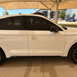 صورة 11 لـ 2022 AUDI SQ5 SPORTBACK PREMIUM PLUS
