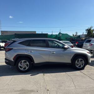 HYUNDAI TUCSON SEL - 10
