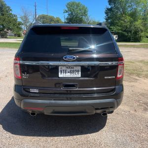 FORD EXPLORER XLT - 7