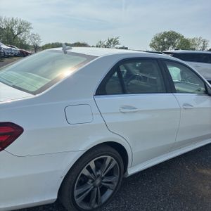 MERCEDES-BENZ E-CLASS - 9