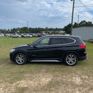 2017 BMW X1 XDRIVE28I — фото 3