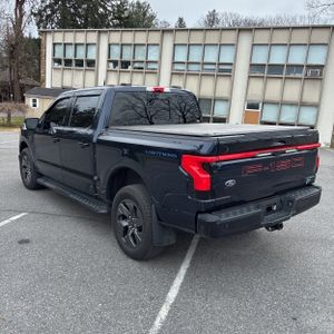 FORD F-150 LIGHTNING LARIAT - 5