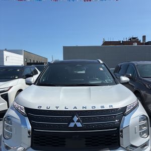 2024 Mitsubishi OUTLANDER SEL 缩略图 15