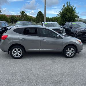 2011 Nissan ROGUE SV 照片 9