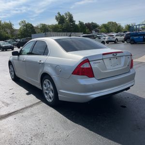 FORD FUSION SE - 5