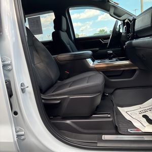 2023 Chevrolet SILVERADO 1500 RST 照片 33