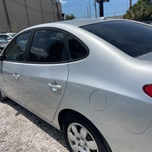 HYUNDAI ELANTRA GLS - 6