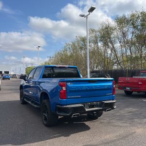 Chevrolet Silverado 1500 Custom Trail Boss - 5