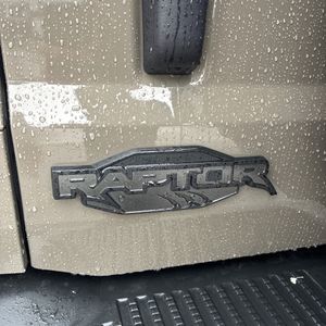2025 FORD BRONCO RAPTOR 缩略图 23