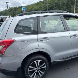 صورة 7 لـ 2015 Subaru FORESTER 2.5I