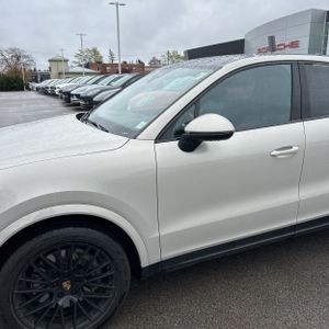 PORSCHE CAYENNE COUPE - 2