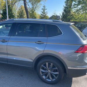 VOLKSWAGEN TIGUAN SE 4MOTION - 6