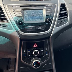 2015 Hyundai ELANTRA SE thumbnail 37