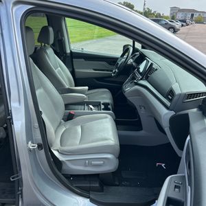 صورة 33 لـ 2018 Honda ODYSSEY TOURING