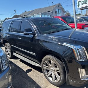 CADILLAC ESCALADE LUXURY - 10