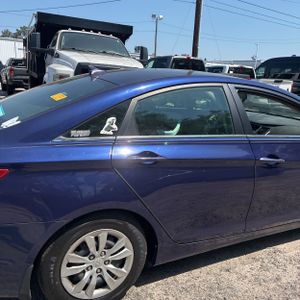 HYUNDAI SONATA GLS - 9