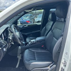 2018 Mercedes-BENZ GLE thumbnail 31