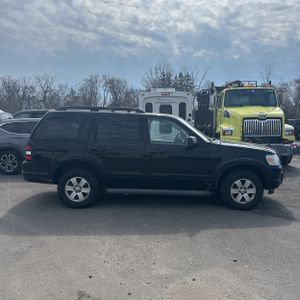 FORD EXPLORER XLT - 9