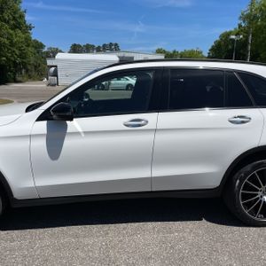 MERCEDES-BENZ GLC - 4