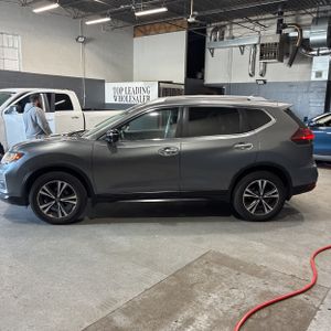 NISSAN ROGUE SV - 3