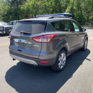 FORD ESCAPE SEL - 8
